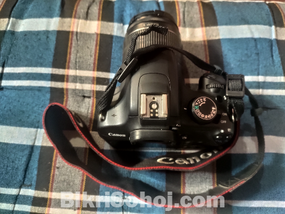 Canon1200 D